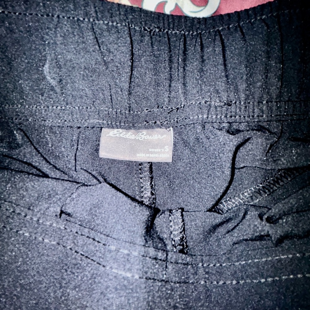 NWT! Eddie Bauer Black Travel Ankle Pants - Picture 6 of 7